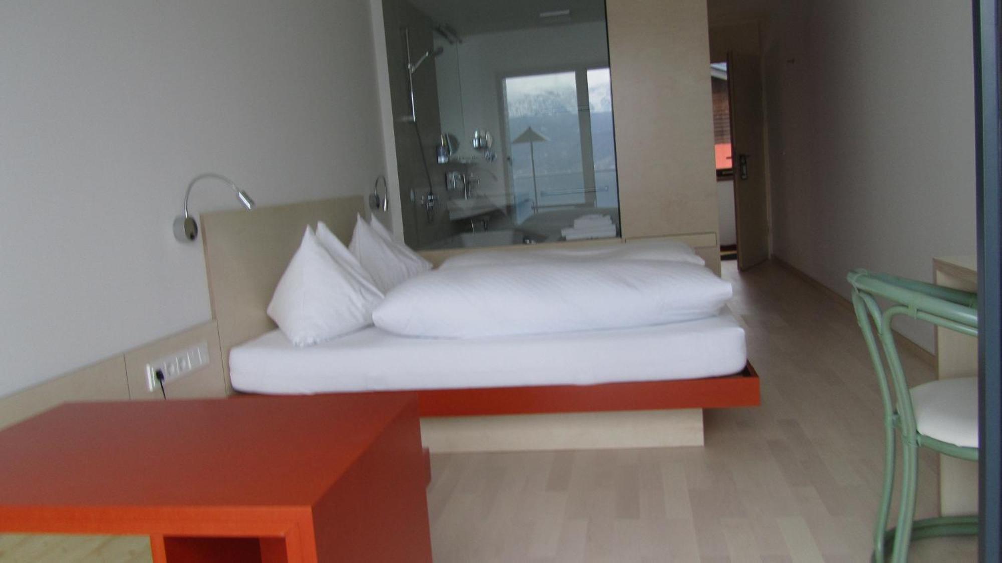 Hotel Seegasthof Oberndorfer Attersee Room photo