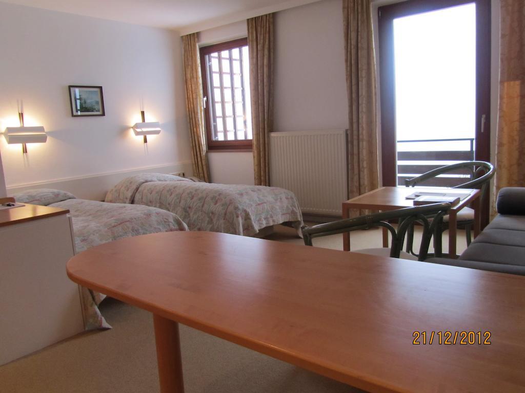 Hotel Seegasthof Oberndorfer Attersee Room photo